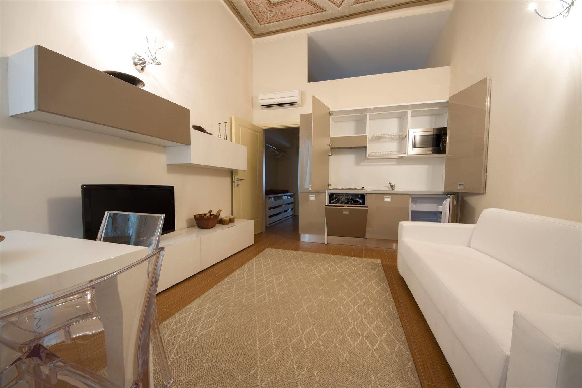 Vip Bergamo Apartments Екстер'єр фото